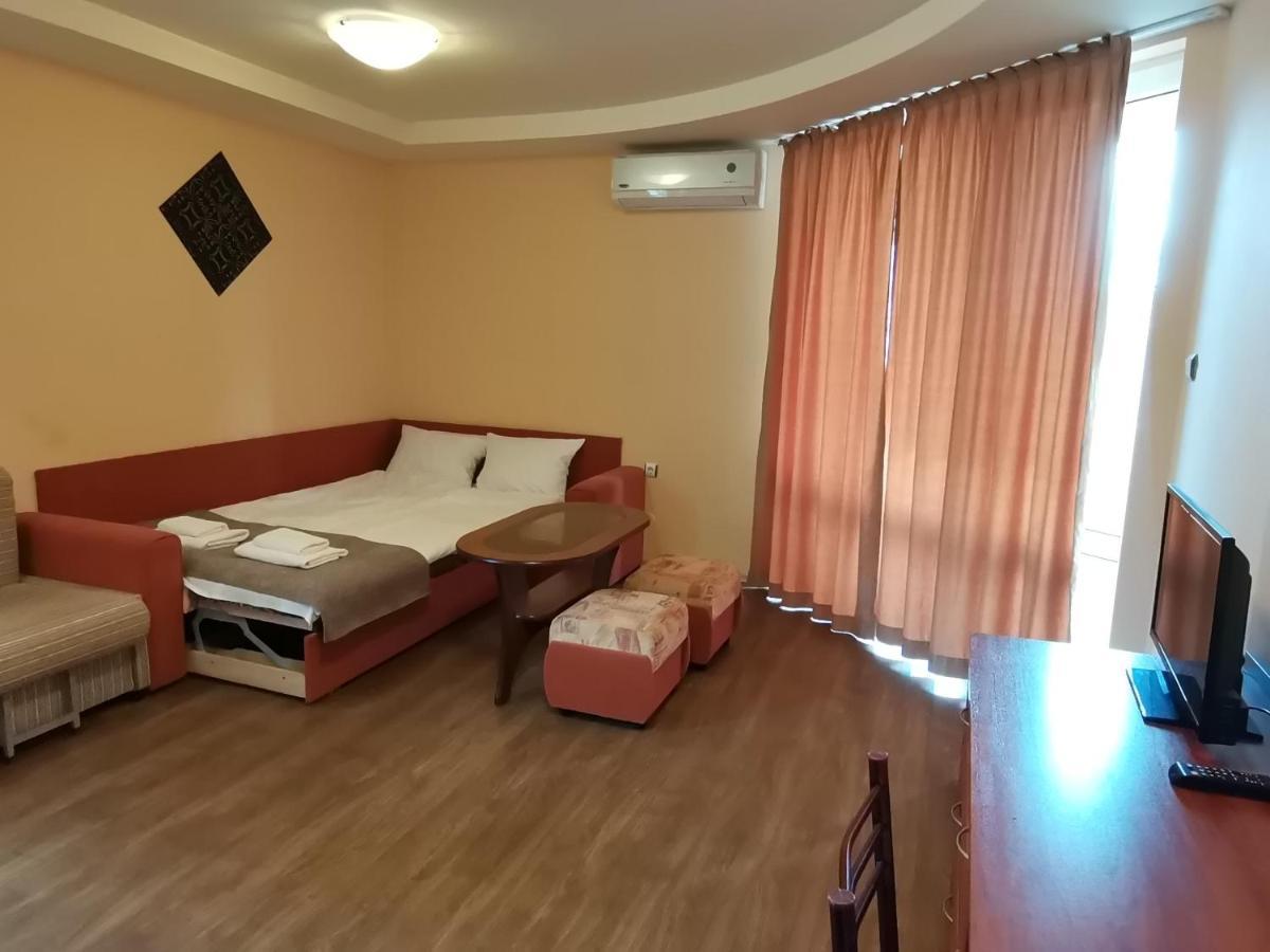 Paris Hotel Balçık Dış mekan fotoğraf
