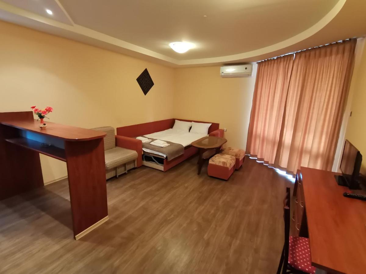 Paris Hotel Balçık Dış mekan fotoğraf