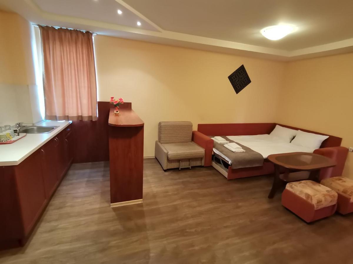 Paris Hotel Balçık Dış mekan fotoğraf